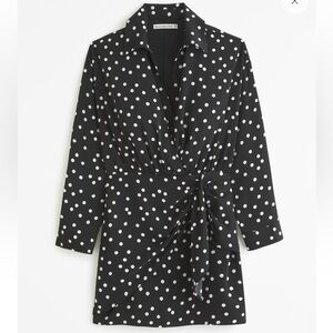 NWOT Abercrombie & Fitch polka dot faux-wrap dress